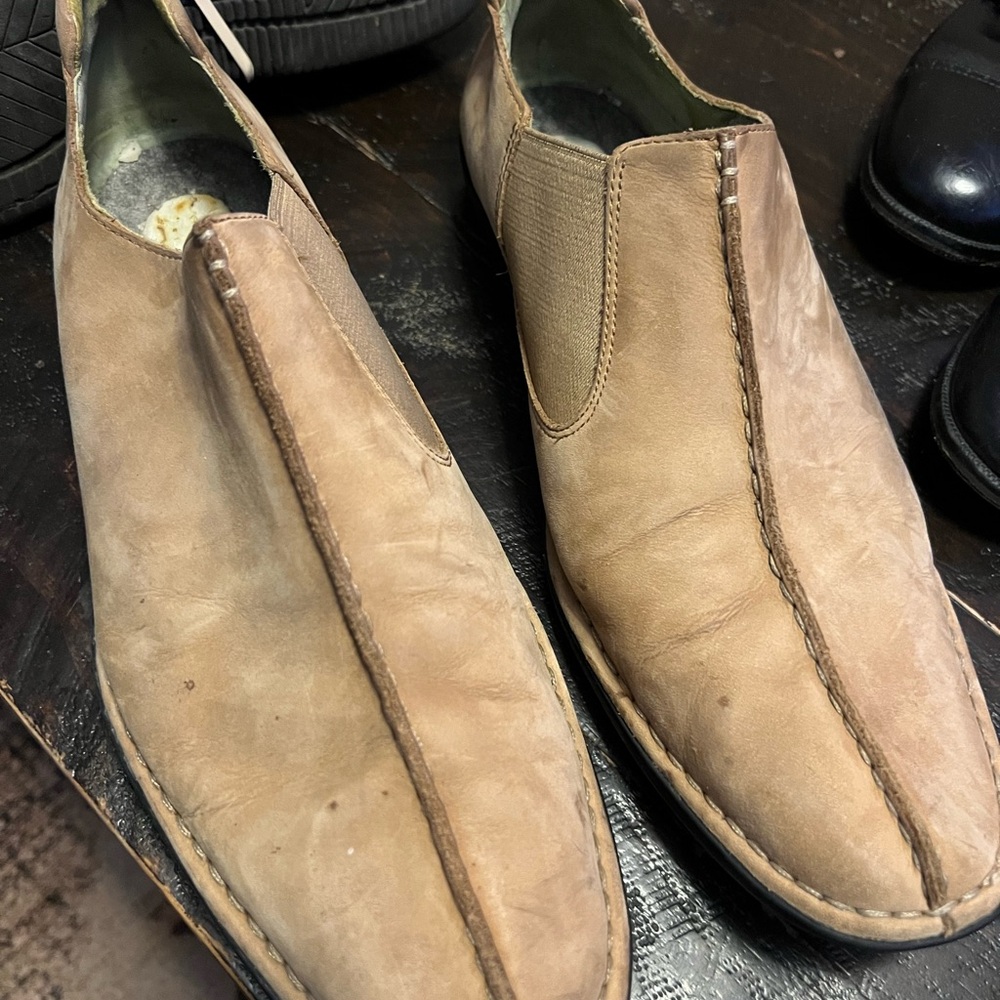 TSUBO Shoes Men's Tan Loafers - Picture 2 of 5